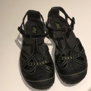 JBU Jambi Design Black Shoes